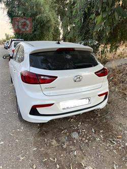 هیوندای ئەکسنت هاچباک